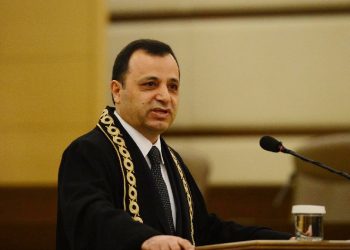 AYM Başkanı Zühtü Arslan: AYM kararına uyulmamasının hiçbir gerekçesi olamaz!