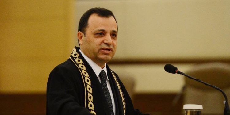 AYM Başkanı Zühtü Arslan: AYM kararına uyulmamasının hiçbir gerekçesi olamaz!