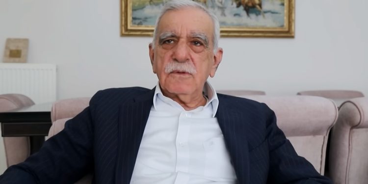 Ahmet Türk, DEM Parti’ye sitem etti: Çok zor duruma düştüm