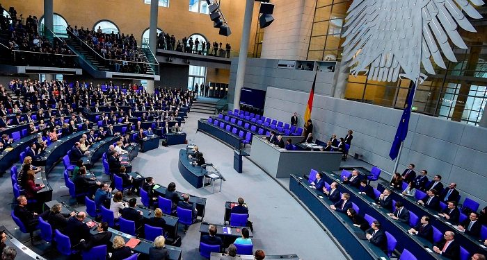 Almanya’da milyonların beklediği vatandaşlık kanunu meclisten geçti