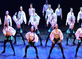 Anadolu Ateşi'nden Beşiktaş Stadyumu'nda dev gösteri!