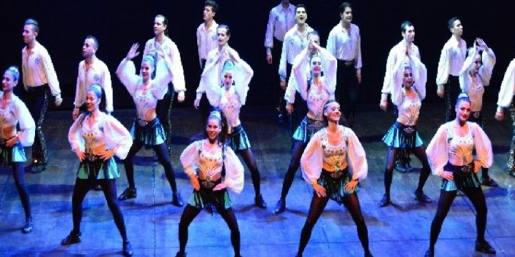 Anadolu Ateşi'nden Beşiktaş Stadyumu'nda dev gösteri!