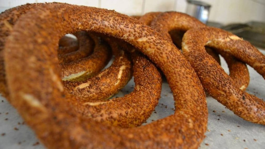 Ankara'da simit zammı iptal edildi