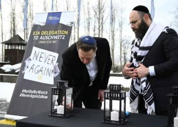 Antisemitizm ile suçlanan Elon Musk'tan Auschwitz'e ziyaret