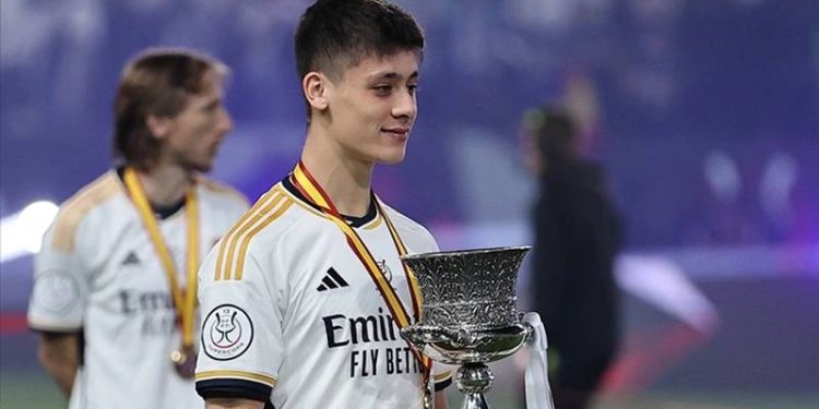 Arda Güler'e dev maçta forma şansı doğdu