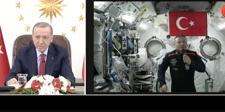 Astronot Gezeravcı, uzaydan Erdoğan’a bağlandı: Burada deneyler yapacağım