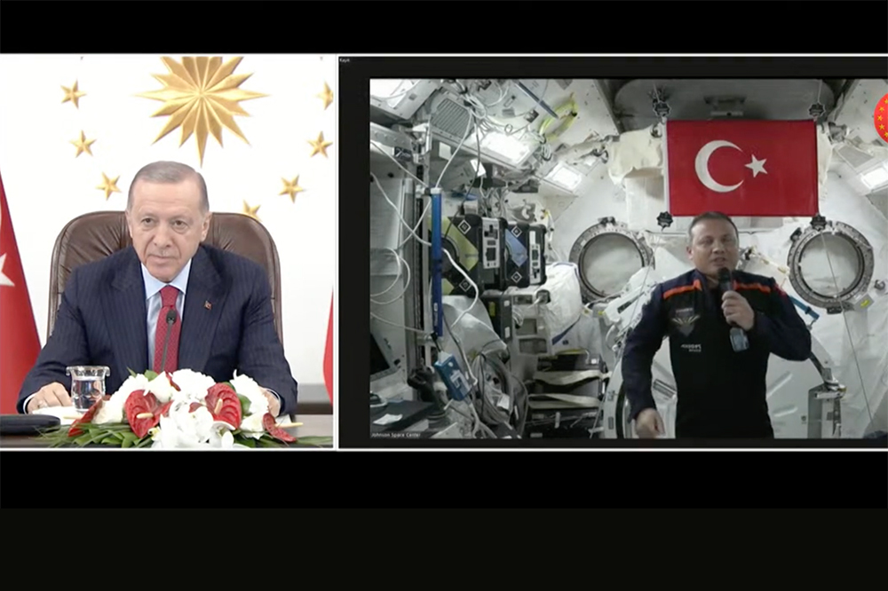 Astronot Gezeravcı, uzaydan Erdoğan’a bağlandı: Burada deneyler yapacağım