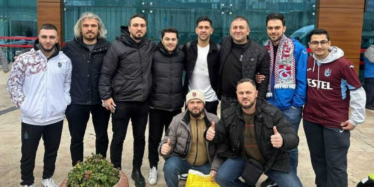 Bakasetas Trabzon'a veda etti