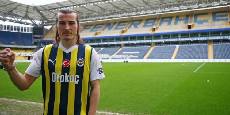 Çağlar Söyüncü Fenerbahçe'de: Hedefim şampiyonluk