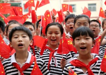 Çin nüfusu azalmaya devam ediyor, doğum oranı dibe vurdu