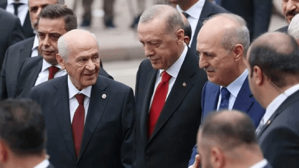 Devletin zirvesinde ani görüşme trafiği: Erdoğan önce Bahçeli'yle ardından Kurtulmuş'la görüşecek