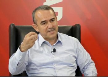 Dönemin Adalet Bakanı Ergin, Demirtaş’ı doğruladı: Öcalan’la görüşmeler yapılmıştır