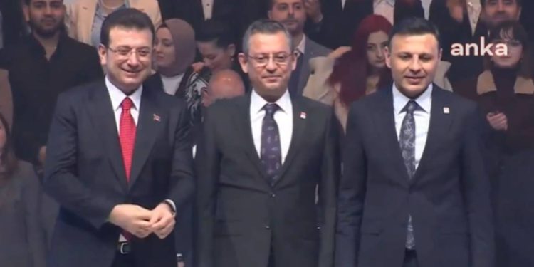 Ekrem İmamoğlu: İstanbul'a ihanet ettik diyenler bir daha o koltuklara oturamayacaklar