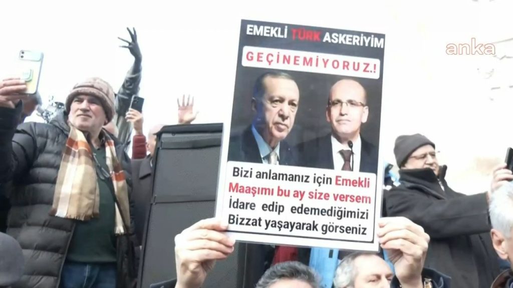 Emekli Astsubaylar, tazminat talebiyle Ankara'da bir araya geldi