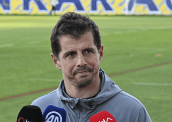 Emre Belözoğlu Seçil Erzan davasına ilişkin konuştu: Bir süpermarket çalışanına güvenmedik