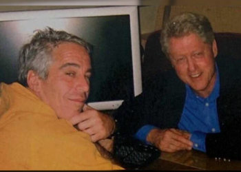 Epstein belgeleri ortaya çıktı. Bill Clinton’ın adı 50 kez geçiyor: “Genç kızlardan hoşlanır”