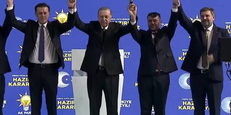 Erdoğan'ın açıkladığı Eskişehir adaylarında dikkat çeken detay: 5 ilçe MHP ve BBP'ye bırakıldı