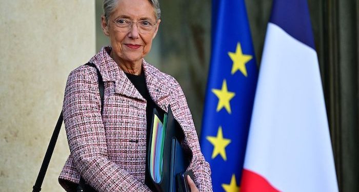 FRANSA | Başbakan Borne istifa etti, hükümet yenileniyor