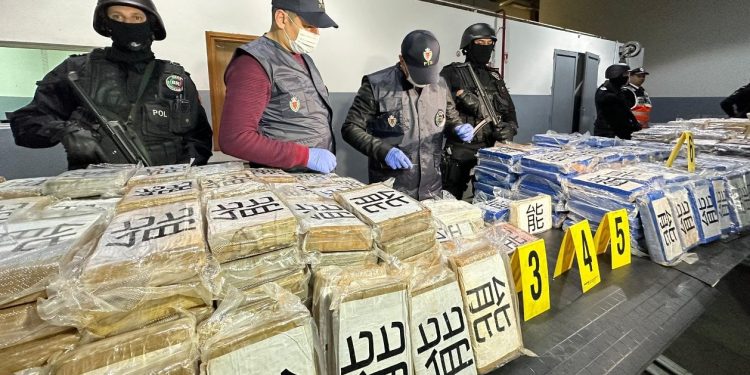 Fas'ta 1.4 ton kokain bulundu: 'Gemi Güney Amerika'dan Türkiye'ye gidiyordu'