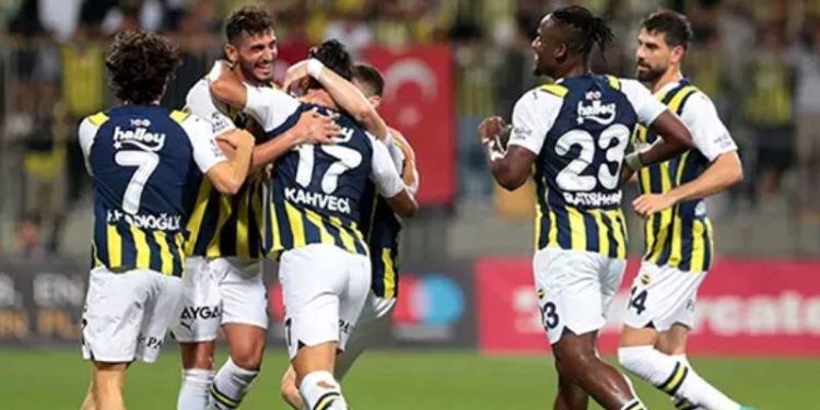 Fenerbahçe'de 3 ayrılık yolda