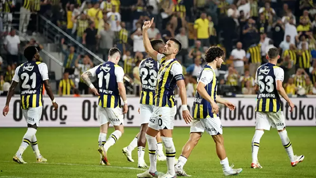 Fenerbahçe'nin fikstürü zorlu: 12 günde 4 maça çıkacak!