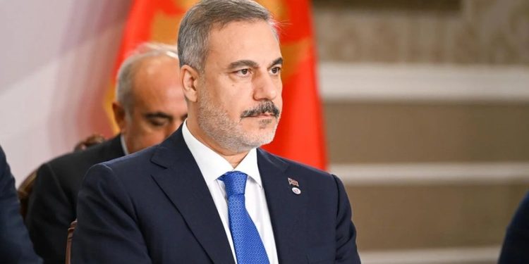 Fidan'dan İran Dışişleri Bakanı Abdullahiyan'a taziye telefonu