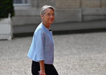 Fransa Başbakanı Borne istifa etti