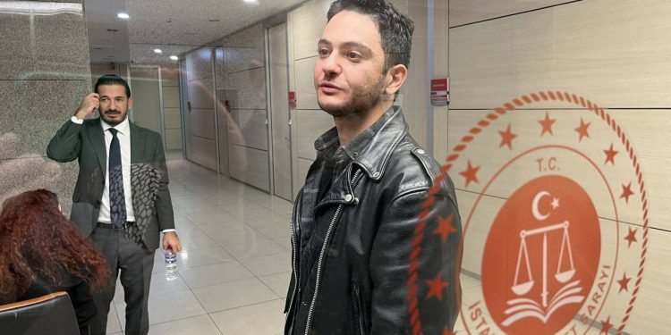 Furkan Karabay, Silivri Cezaevi'nden mesaj gönderdi:  Yeni yıla hukuksuzca “terörist” denilerek hapsedilenlerle girdim