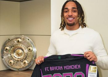 Galatasaray transferi resmen duyurdu: Süper Lig'in en pahalısı Sacha Boey Bayern Münih'te