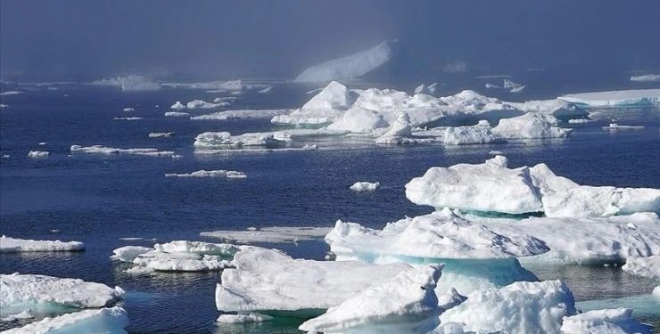 Grönland saatte 30 milyon ton buz kaybediyor