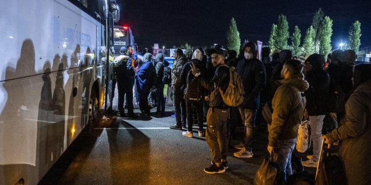 Hollanda’ya iltica eden ülkeler sıralamasında Türkiye üçüncü sırada