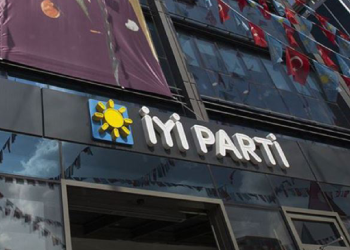 İYİ Parti'de bir istifa daha! İBB Meclis üyesi Ali Kıdık istifa etti: 'İYİ Parti ülke gerçeğinden uzaklaştı'