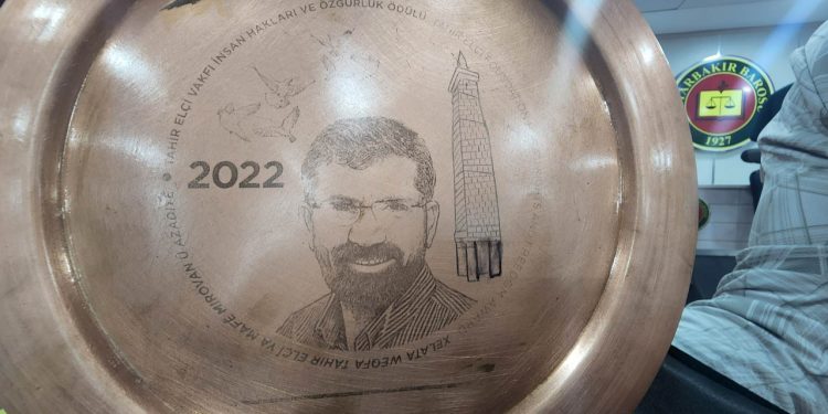 İnsan Hakları ve Özgürlük Ödülü Cumartesi Anneleri'nin