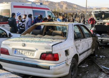 İran'da yaklaşık 100 kişinin öldüğü bombalı saldırıyı IŞİD üstlendi