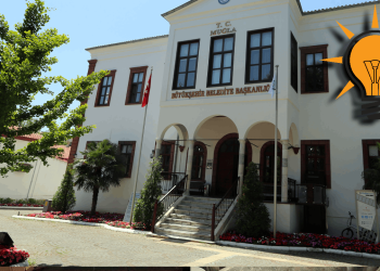 İsmail Saymaz duyurdu: CHP'li eski milletvekili AKP'den Muğla Büyükşehir Belediye başkan adayı olacak!