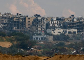 İsrail, Gazze kentinden çürümüş cesetler bırakarak çekildi