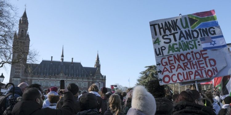 İsrail'e yönelik 'soykırım' davasında ara karar için dünyadan tepkiler, kim ne dedi?