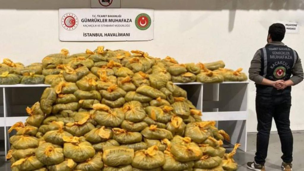 İstanbul Havalimanı'nda uyuşturucu operasyonu: 568 kilogram ele geçirildi