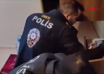 İstanbul merkezli 10 ilde ‘Sibergöz-17’ operasyonu: 35 gözaltı