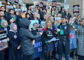 İstanbul'da 6 Şubat Deprem davaları için 'Adalet nöbeti'