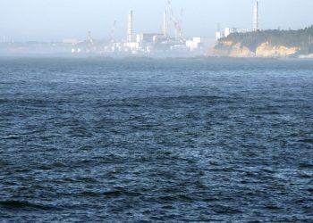 Japonya'da 7,4 büyüklüğündeki deprem sonrası tsunami uyarısı