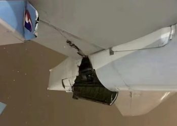 Japonya’da iki yolcu uçağı çarpıştı!