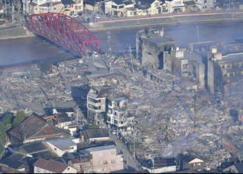 Japonya’daki çifte depremde ölü sayısı artıyor, enkaz altında insanlar var