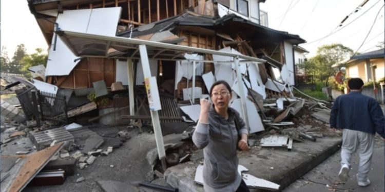 Japonya'daki depremlerde yaşamını yitirenlerin sayısı 215'e çıktı