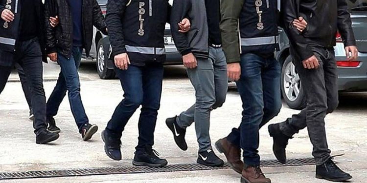 'Kahramanlar-47' operasyonu: Çok sayıda mühimmat ele geçirildi