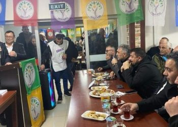 Kalmaz: Arnavutköy’de kendi adayımızla seçime gireceğiz
