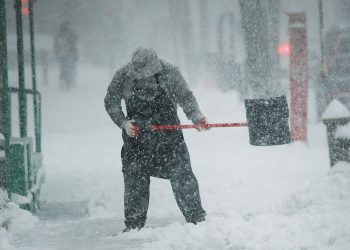 Kar esareti başladı: 1277 yerleşim yerine ulaşım sağlanamıyor
