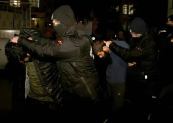 Kilise saldırısı zanlıları sağlık kontrolünden geçirildi