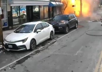 Kreşin tahliye edilmesinden dakikalar sonra binada patlama