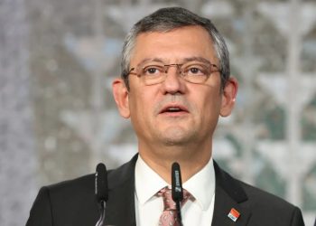 Mansur Yavaş'ın tepki gösterdiği iddia edilmişti: Özel'den Erdal Beşikçioğlu açıklaması